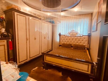 3 otaqlı köhnə tikili - Memar Əcəmi m. - 75 m²