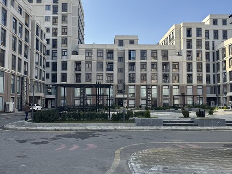 3 otaqlı yeni tikili - 8 Noyabr m. - 118.5 m²