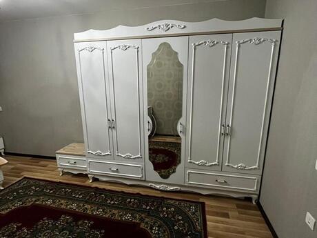 2 otaqlı köhnə tikili - Qara Qarayev m. - 70 m²