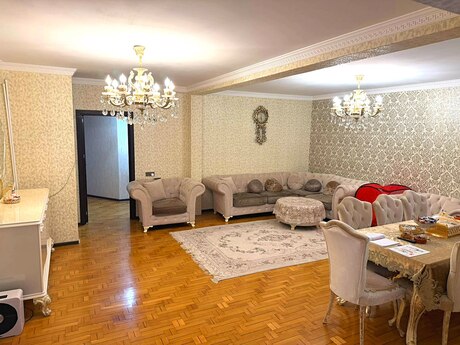 5 otaqlı köhnə tikili - Əhmədli m. - 120 m²