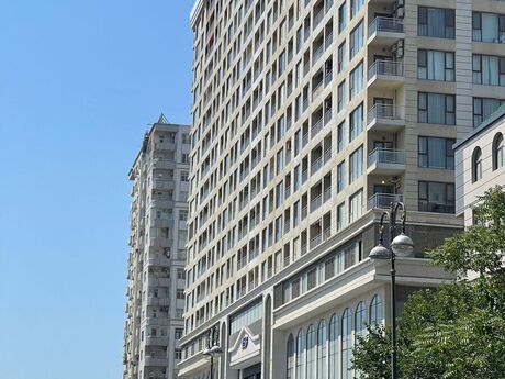 Elan №5834176 - Bakı, Şah İsmayıl Xətai m., 3 otaqlı, 120 m², 12/20 mərtəbə