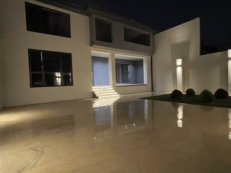 5 otaqlı həyət evi/bağ evi - Binə q. - 180 m²