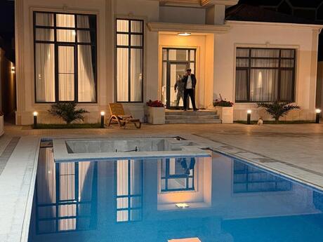 5 otaqlı həyət evi/bağ evi - Mərdəkan q. - 300 m²