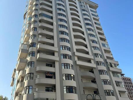 Объявление №5834537 - Баку, Насиминский  р., 4-комн., 210 м², 13/18 этаж