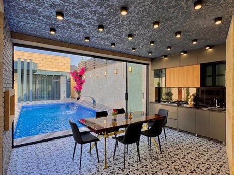 4 otaqlı həyət evi/bağ evi - Mərdəkan q. - 240 m²