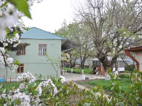 6 otaqlı həyət evi/bağ evi - Şamaxı - 120 m²