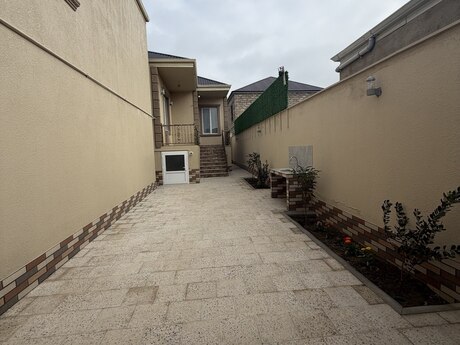 4 otaqlı həyət evi/bağ evi - Savalan q. - 85 m²
