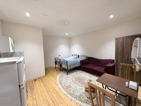 1 otaqlı köhnə tikili - Sabunçu q. - 25 m²