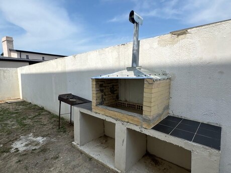 5 otaqlı həyət evi/bağ evi - Mərdəkan q. - 380 m²
