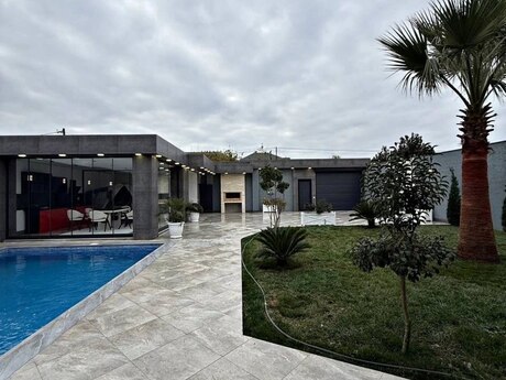 4 otaqlı həyət evi/bağ evi - Mərdəkan q. - 250 m²