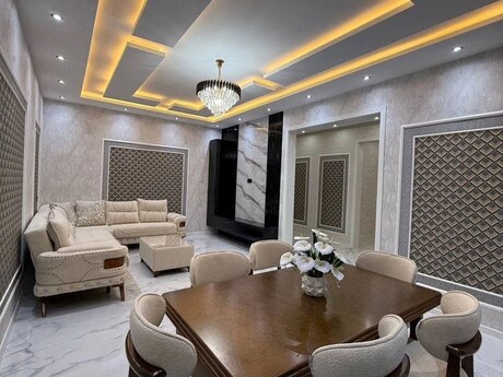 4 otaqlı həyət evi/bağ evi - Şüvəlan q. - 250 m²