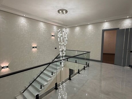 4 otaqlı həyət evi/bağ evi - Mərdəkan q. - 300 m²