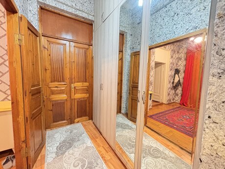 3 otaqlı köhnə tikili - İçəri Şəhər m. - 80 m²