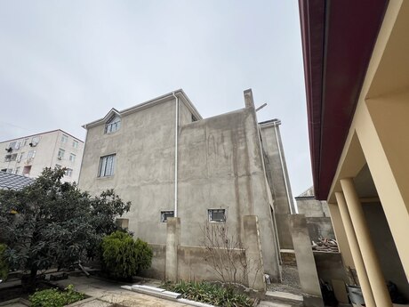 9 otaqlı həyət evi/bağ evi - Xırdalan - 420 m²