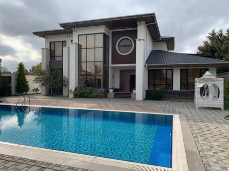 5 otaqlı həyət evi/bağ evi - Mərdəkan q. - 500 m²