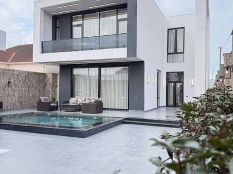 4 otaqlı həyət evi/bağ evi - Mərdəkan q. - 250 m²