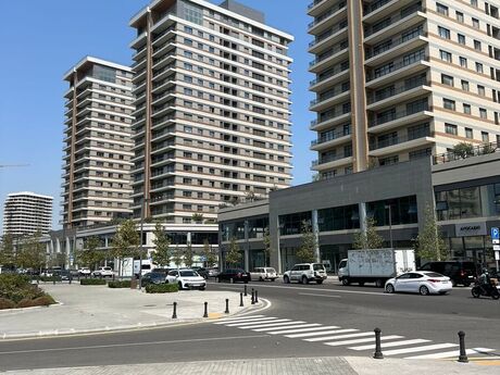 3-комнатная квартира, 120 м², Raffle Tower: 600 000 ₼ 2