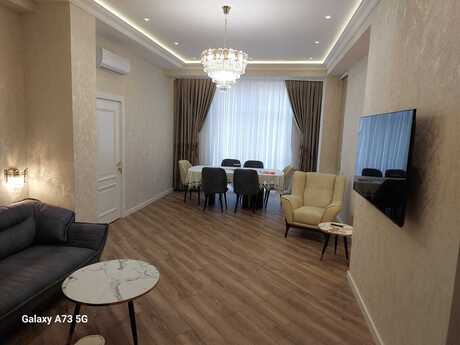 Объявление №5835949 - Баку, Насиминский  р., 3-комн., 100 м², 7/16 этаж