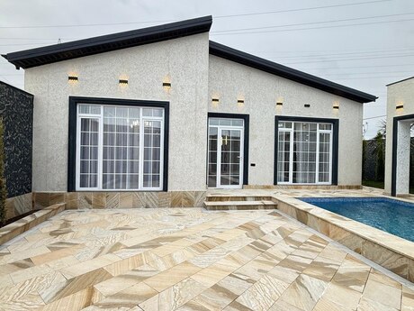 4 otaqlı həyət evi/bağ evi - Şüvəlan q. - 160 m²