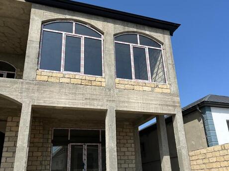 6 otaqlı həyət evi/bağ evi - Badamdar q. - 367 m²