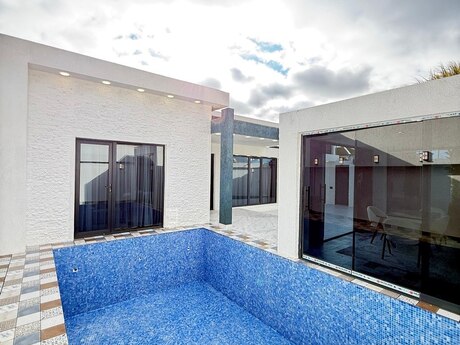 4 otaqlı həyət evi/bağ evi - Şüvəlan q. - 160 m²