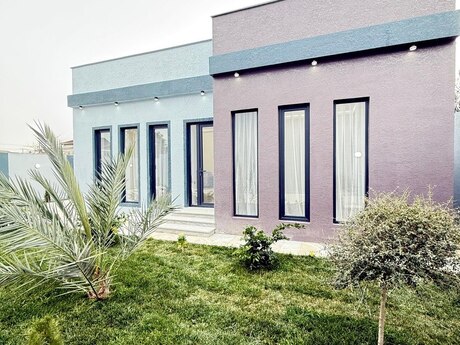 4 otaqlı həyət evi/bağ evi - Şüvəlan q. - 160 m²