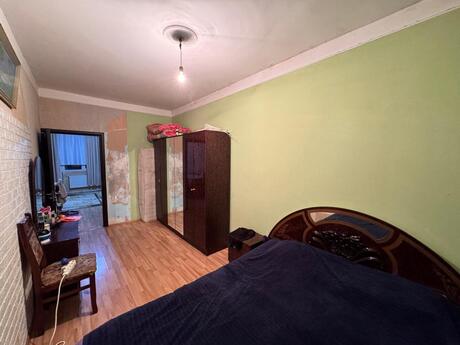 3 otaqlı köhnə tikili - 7-ci mikrorayon q. - 55 m²