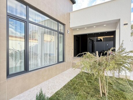 4 otaqlı həyət evi/bağ evi - Mərdəkan q. - 160 m²