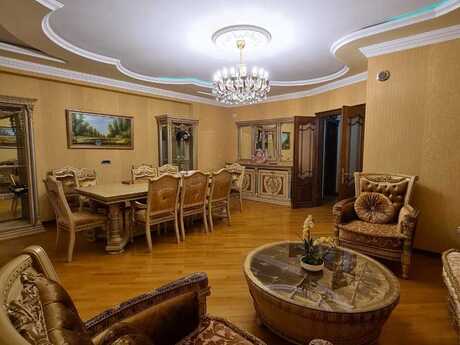 5 otaqlı yeni tikili - Qara Qarayev m. - 245 m²