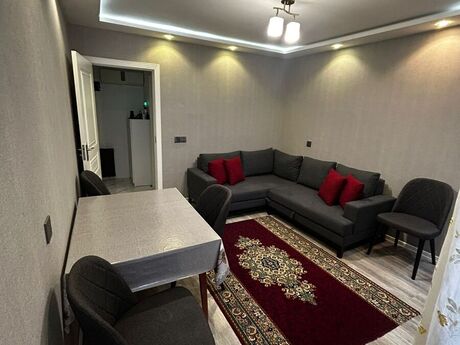 2 otaqlı köhnə tikili - Əhmədli m. - 30 m²
