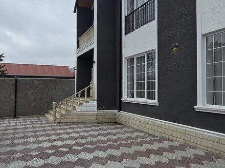 4 otaqlı həyət evi/bağ evi - Binə q. - 180 m²