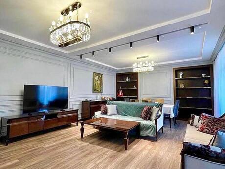 4 rooms · 220 m² · floor 9/20, Şokolad Tower