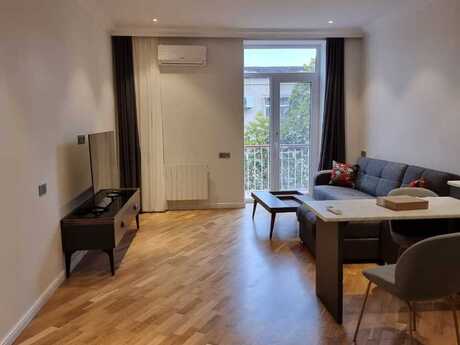 2 otaqlı köhnə tikili - İçəri Şəhər m. - 50 m²