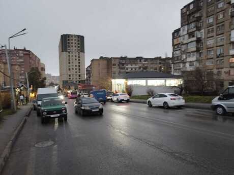 2 otaqlı köhnə tikili - Yeni Yasamal q. - 35 m²