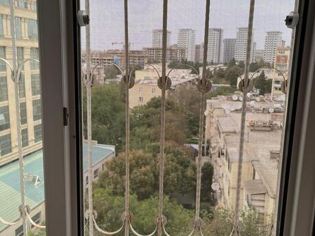 2 otaqlı köhnə tikili - Sahil m. - 60 m²