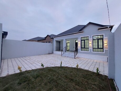 3 otaqlı həyət evi/bağ evi - Hövsan q. - 105 m²
