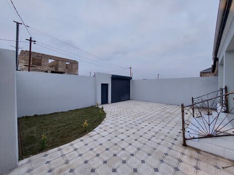 3 otaqlı həyət evi/bağ evi - Hövsan q. - 105 m²
