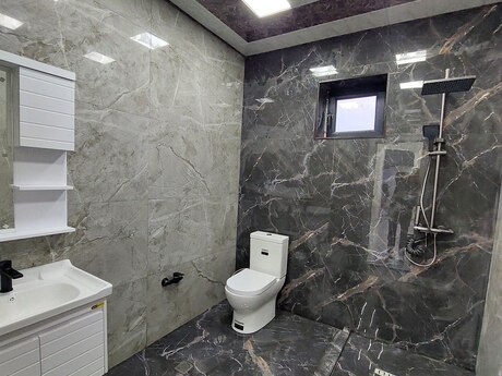 House with Garden, Villa For Sale