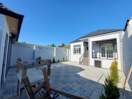 4 otaqlı həyət evi/bağ evi - Hövsan q. - 115 m²