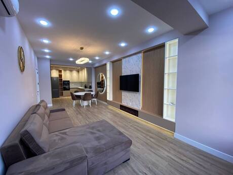 Объявление №5838308 - Баку, м. 28 мая, 2-комн., 80 м², 7/18 этаж