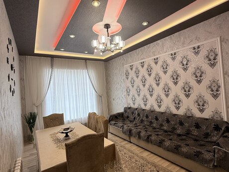 6 otaqlı həyət evi/bağ evi - Binə q. - 240 m²