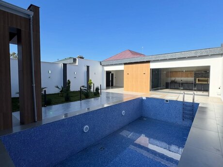 4 otaqlı həyət evi/bağ evi - Mərdəkan q. - 180 m²