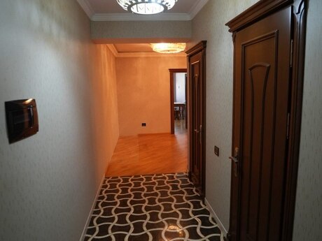 4 otaqlı yeni tikili - Nəsimi m. - 178 m²