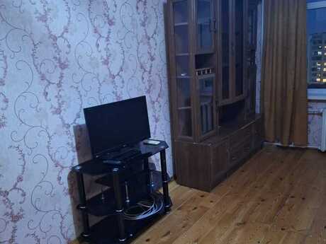 3 otaqlı köhnə tikili - Həzi Aslanov q. - 61 m²