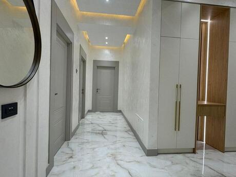 3 otaqlı yeni tikili - 28 May m. - 110 m²