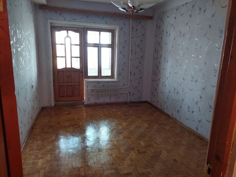 4 otaqlı köhnə tikili - Xalqlar Dostluğu m. - 100 m²