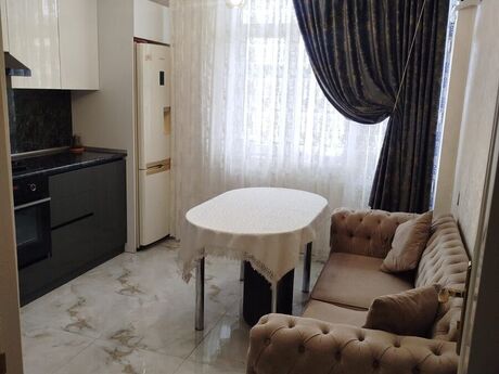 Объявление №5839377 - Баку, м. Ахмедлы, 3-комн., 75 м², 2/5 этаж