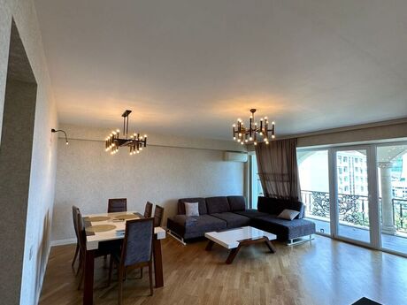 Объявление №5839273 - Баку, м. 28 мая, 2-комн., 100 м², 8/10 этаж