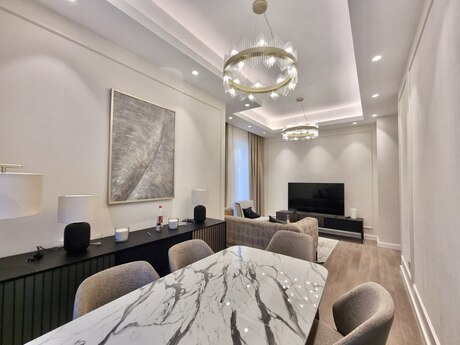 Elan №5839354 - Bakı, Ağ şəhər q., 3 otaqlı, 110 m², 4/6 mərtəbə