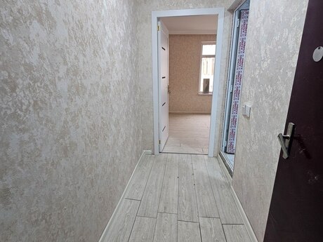 2 otaqlı köhnə tikili - İnşaatçılar m. - 36 m²